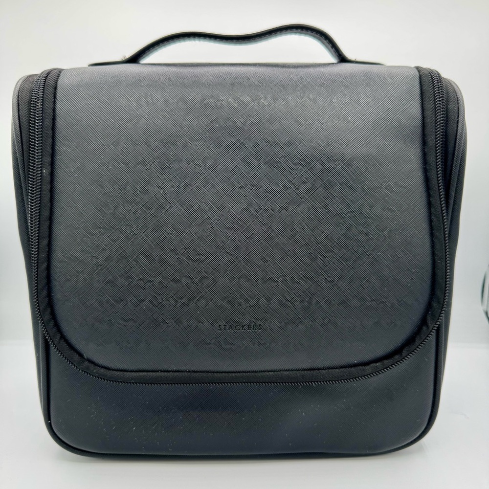 STACKERS Black Vegan Leather Hanging Travel Toiletry Bag Luxury Organizer